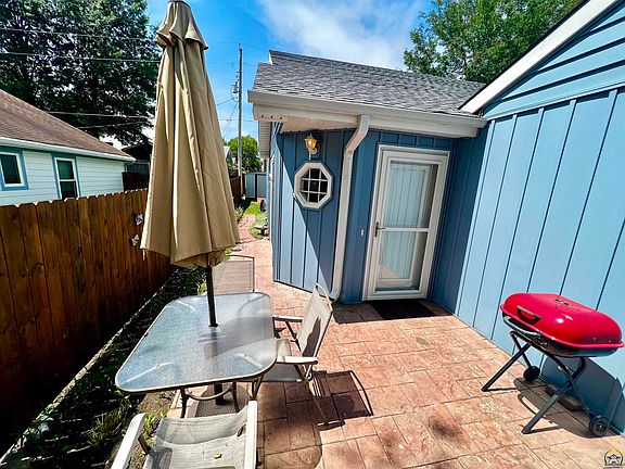 2nd image of 2507 Ponderosa Dr