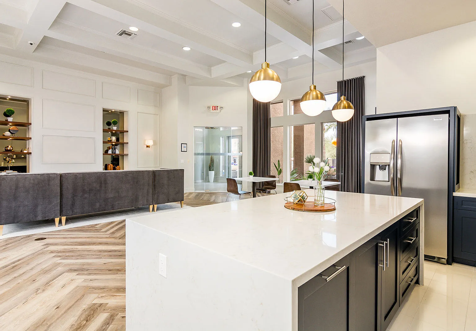 IMT Riverview — Photo 1