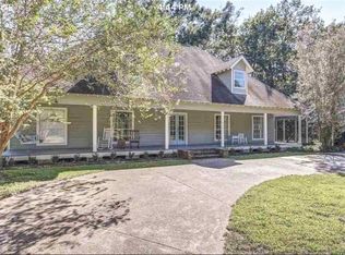 10152 Old Field Rd, Saint Francisville, LA 70775