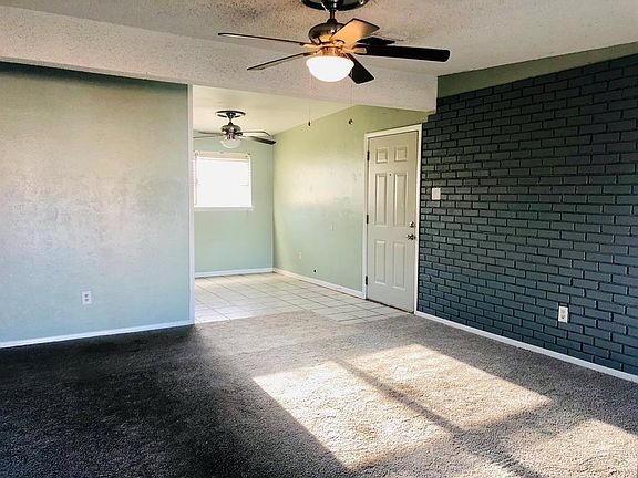 3rd image of 4421 Harlowe Dr