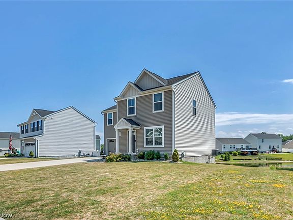 2nd image of 489 Regina Dr