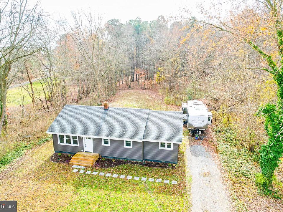 1st image of 2229 Hudson Rd