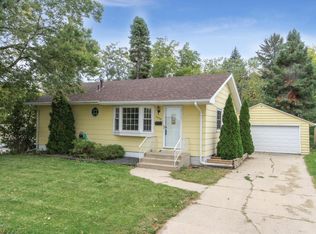 1428 Elton Hills Dr NW, Rochester, MN 55901