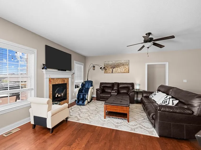 67 Cobblestone Ln — Photo 17