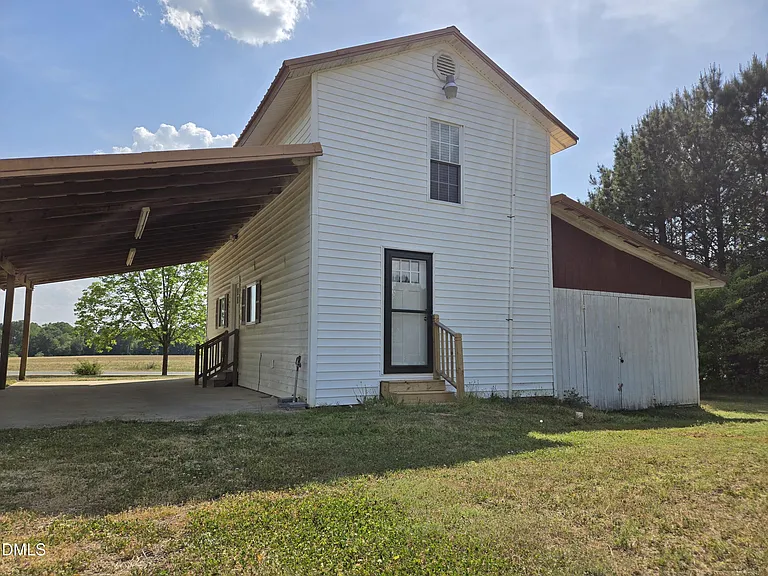500 Lynch Rd — Photo 10
