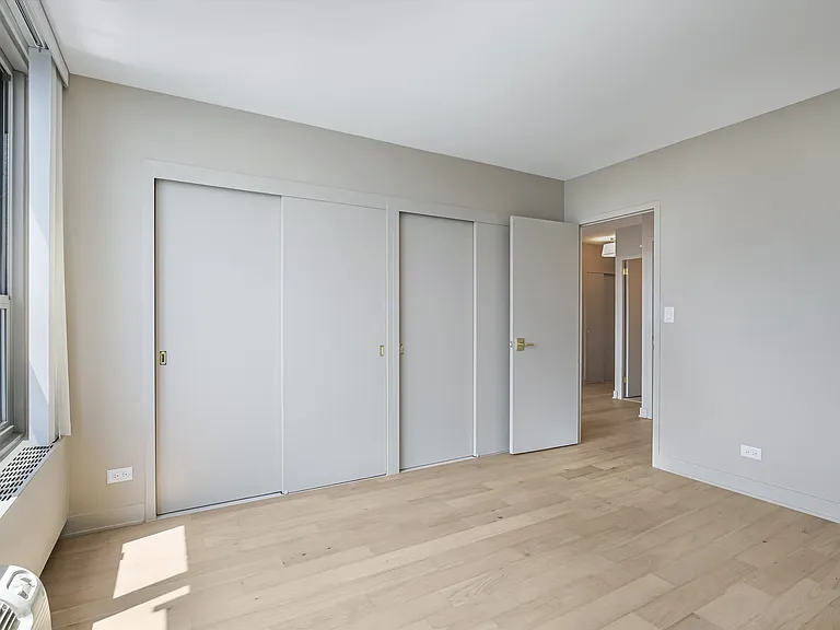 1550 N Lake Shore Dr #29D — Photo 11