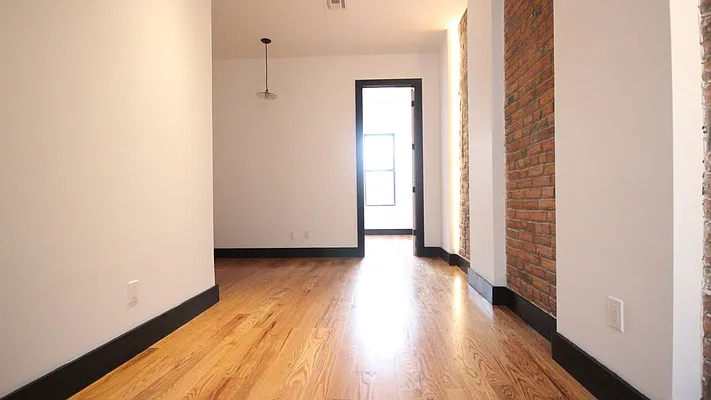 Rented by Nooklyn NYC LLC | media 7
