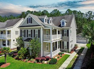 216 Cameron St, Summerville, SC 29486
