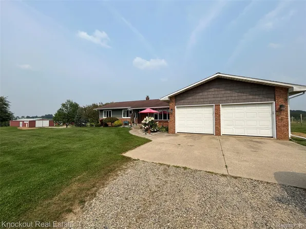 9291 Sheridan Rd, Millington, MI 48746