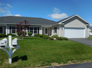 363 Walker Dr, Canandaigua, NY 14424