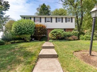 808 Pictwood Dr, Glenshaw, PA 15116