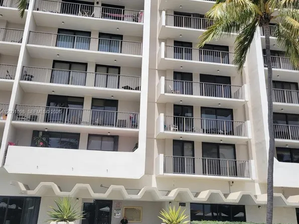 2625 Collins Ave APT 1601, Miami Beach, FL 33140
