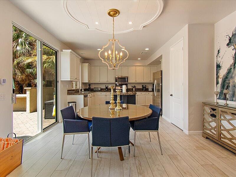 1st image of 48719 Anastacia Ct