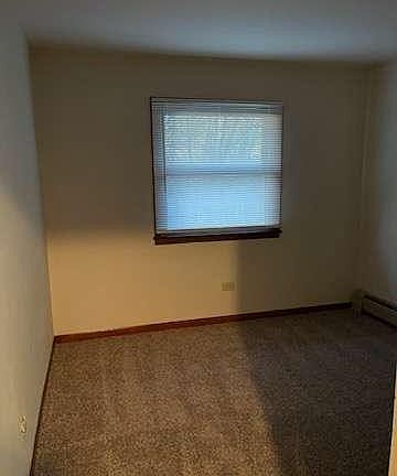 5th image of 17707 Oakley Ave