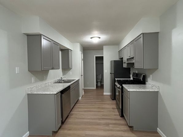 926 Sprucewood Ln #926