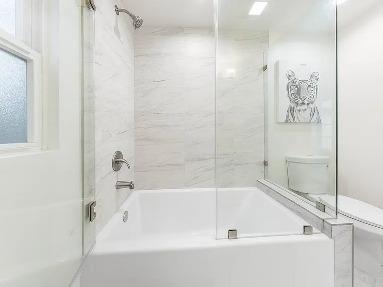 10554 Plainview Ave — Photo 19