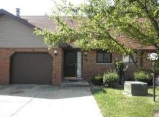 1918 Heatherway Ln UNIT 35, New Lenox, IL 60451