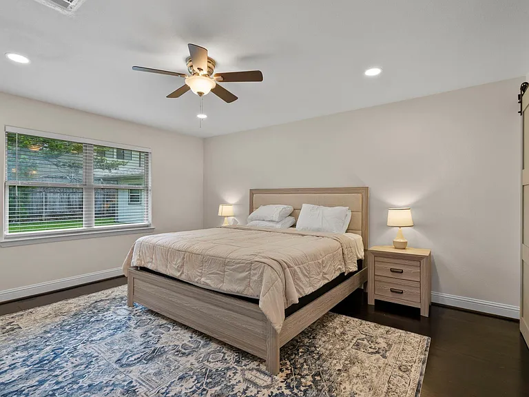 2402 Chimney Rock Rd — Photo 14