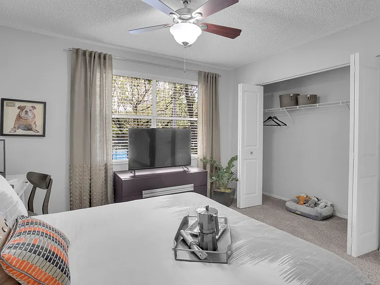 St. Tropez Townhomes & Villas — Photo 53