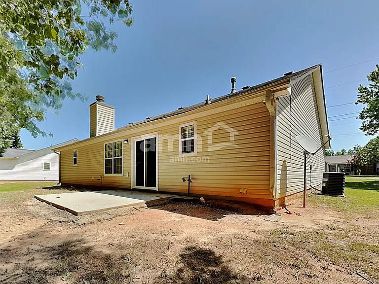 177 Waters Edge Dr — Photo 17