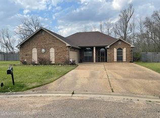 362 Mallory Dr, Byram, MS 39272
