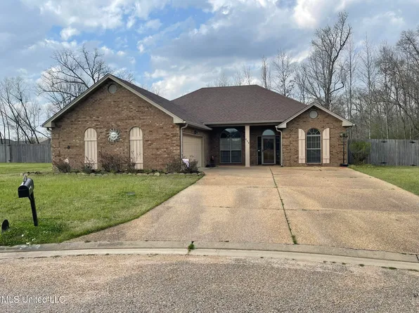 362 Mallory Dr, Byram, MS 39272
