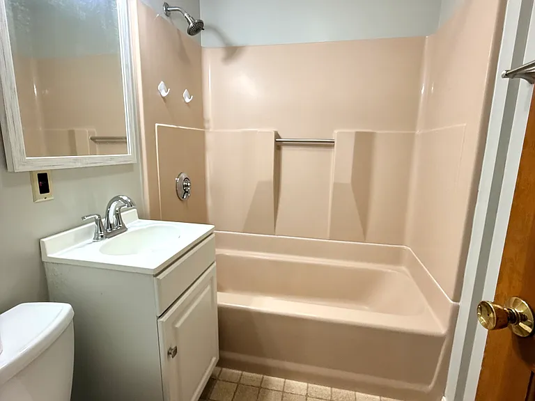 132 Coburn Ave #1 — Photo 7