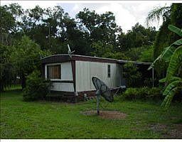 3rd image of 3006 Fieldbrook Ln