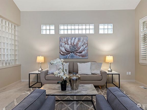 4th image of 15886 NE 95th Way #25