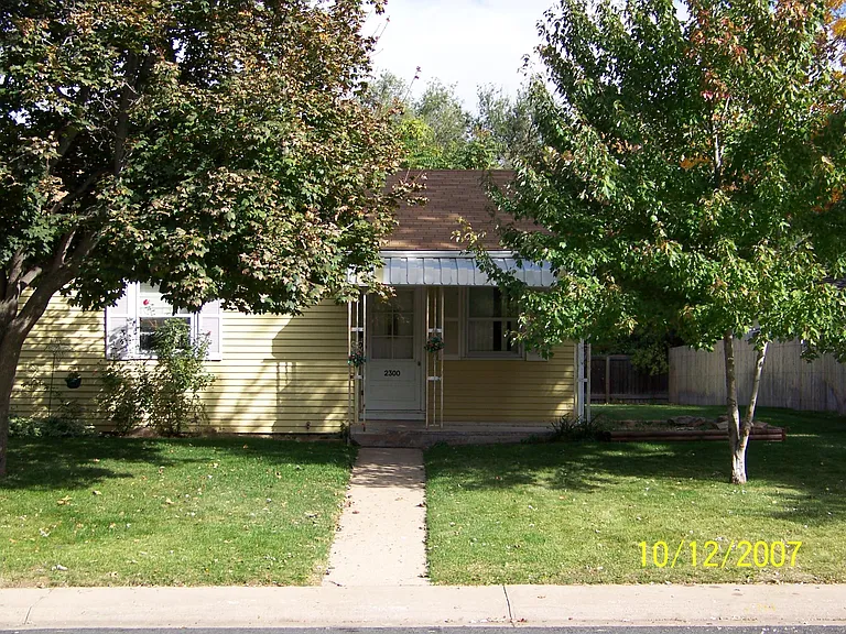 2300 S Julian St — Photo 2