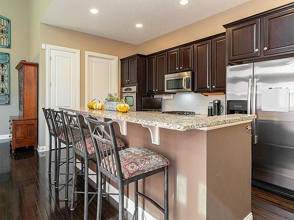 5th image of 6685 Hobbs Landing Dr E #20-20-20