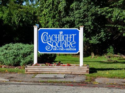 90 Coachlight Square, Montrose, NY, 10548