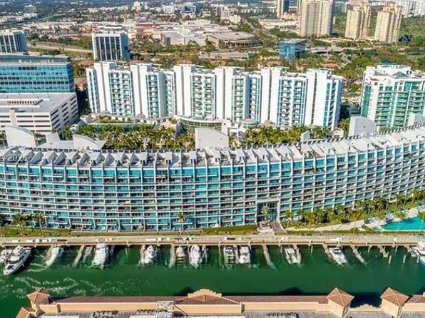 2950 NE 188th St APT 501, Aventura, FL 33180