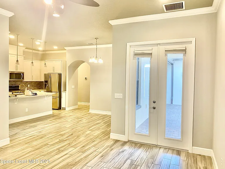 2715 Vuldarno Ln — Photo 7