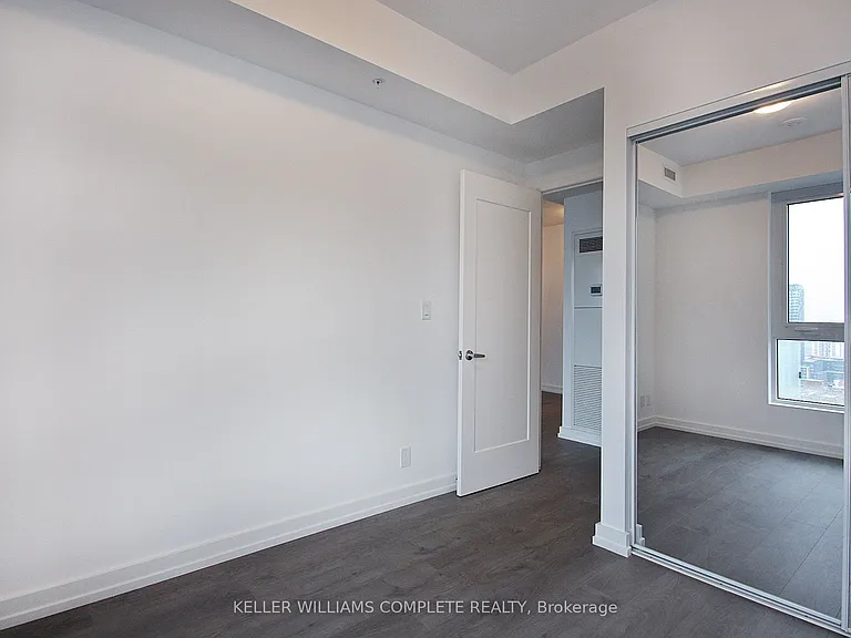 75 James St S #1908 — Photo 14