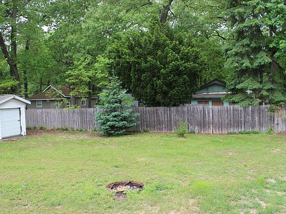 5th image of 569 Whispering Oaks Dr
