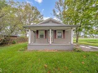 1402 W 60th St, Anderson, IN 46013