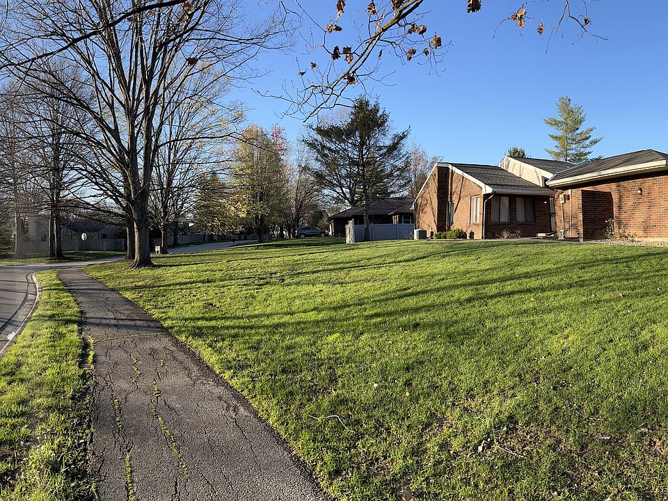 Neighborhood, Tennis Court, Rocket ball court, kid play ground