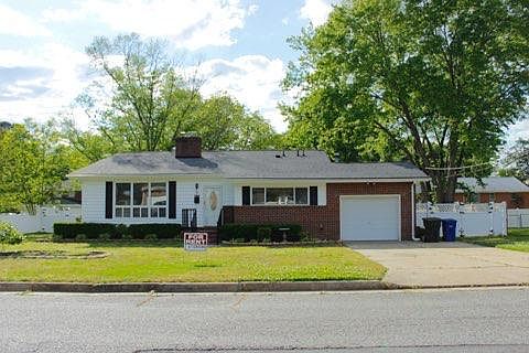 1st image of 16 Barron Dr
