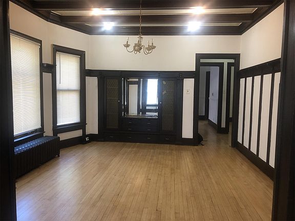 2nd image of 3130 W National Ave #3136