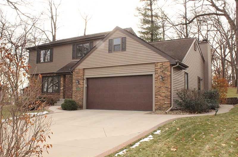 1st image of 2107 Sandalwood Dr NE
