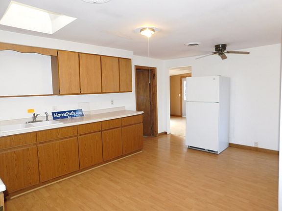 5th image of 340 N McClure Ave