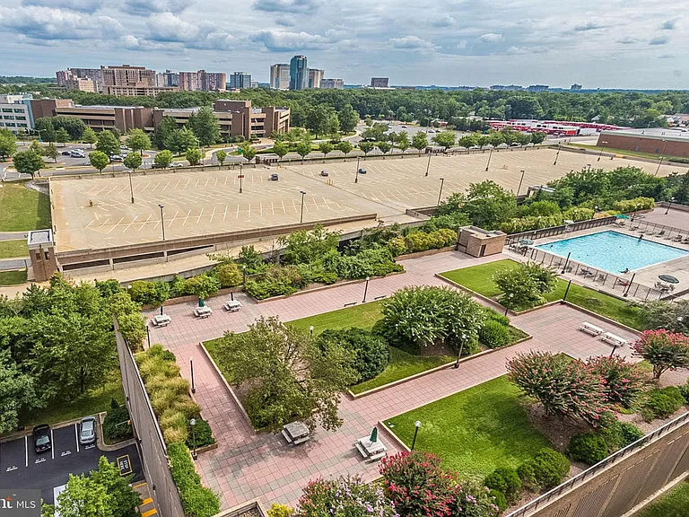 3709 S George Mason Dr E #1609 — Photo 30