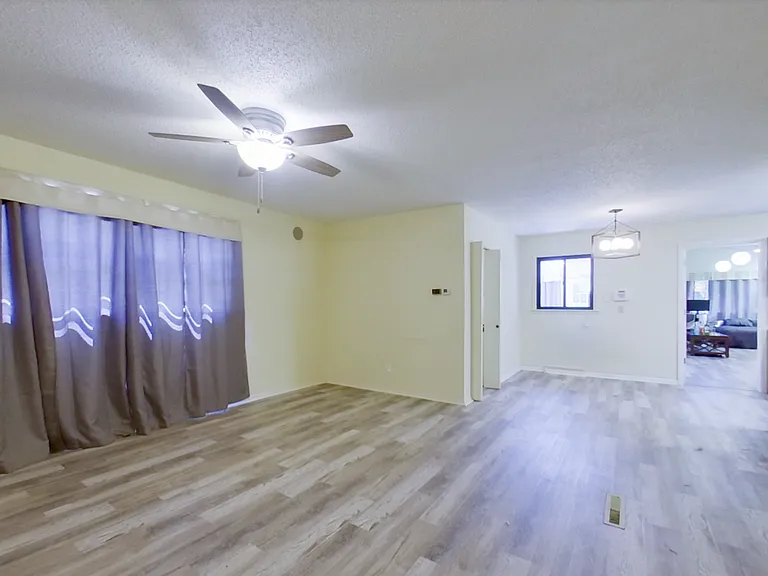 2441 Hobbs Dr — Photo 3