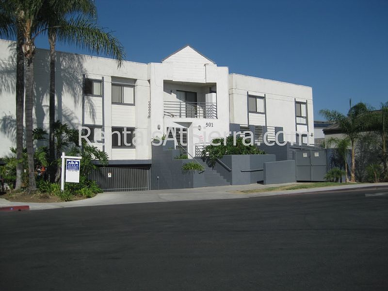 1st image of 501 S Shelton St APT 102
