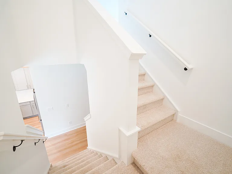 128 Kingswood Cir — Photo 29