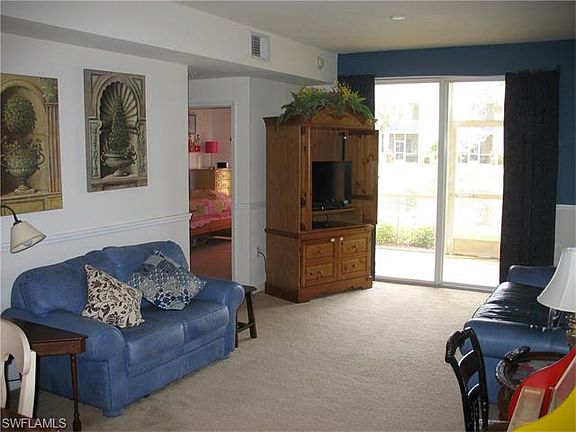 3rd image of 20260 Estero Gardens Cir Unit 106