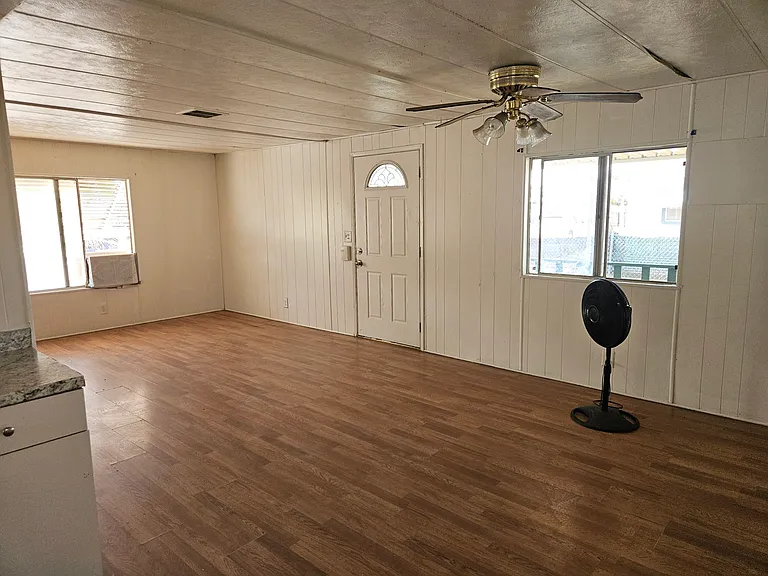 1681 Emerald Way — Photo 22