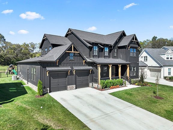 5th image of 5049 Fairhaven Cir