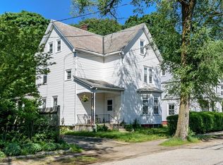 110 Riverside St, Watertown, MA 02472